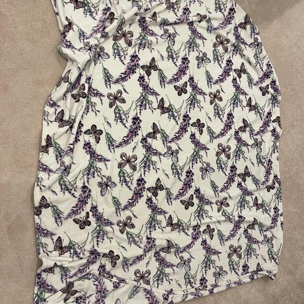 White Purple Lavender Butterfly Floral Flower Spring Throw Blanket